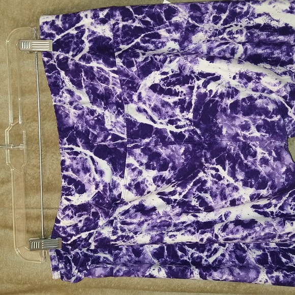 I Believe Velvety Leggings, size 2 XL - Picture 4 of 4